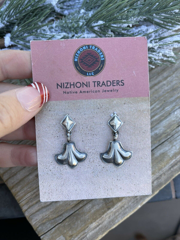 Southwestern Shooting Star Dangle Earring NT jewelry Nizhoni Traders LLC   