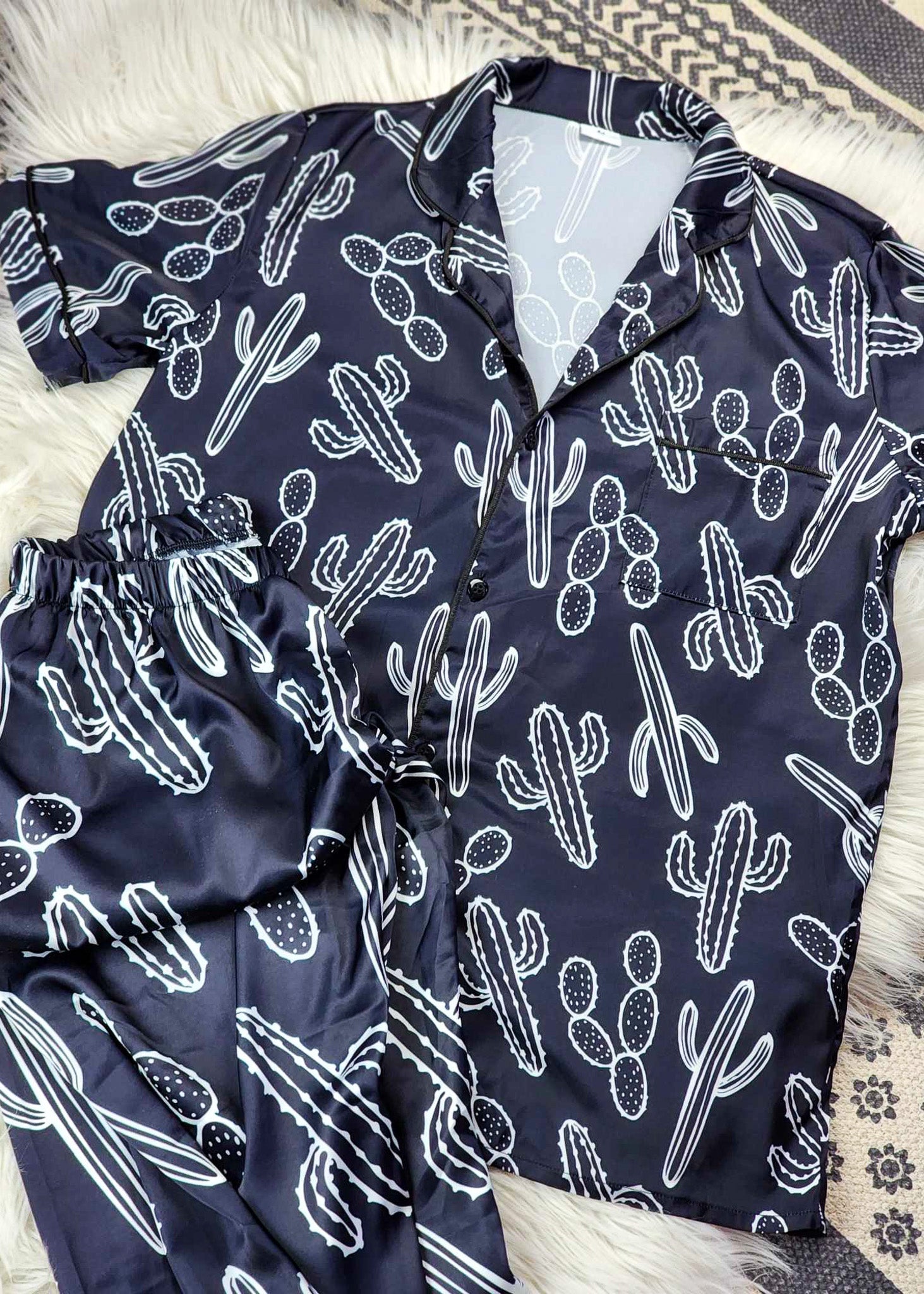 Black & White Cactus Silky Pajamas pajamas The Cinchy Cowgirl (YC)