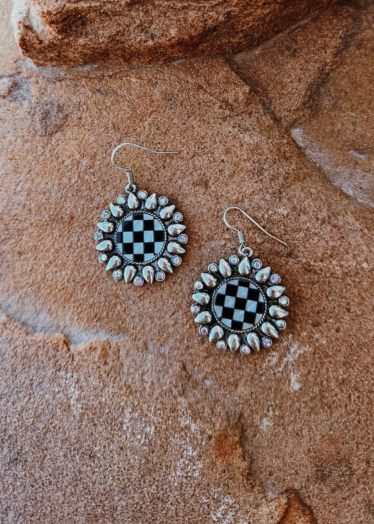 Checkered Flower Dangle Earring Earrings Blue Tortoise
