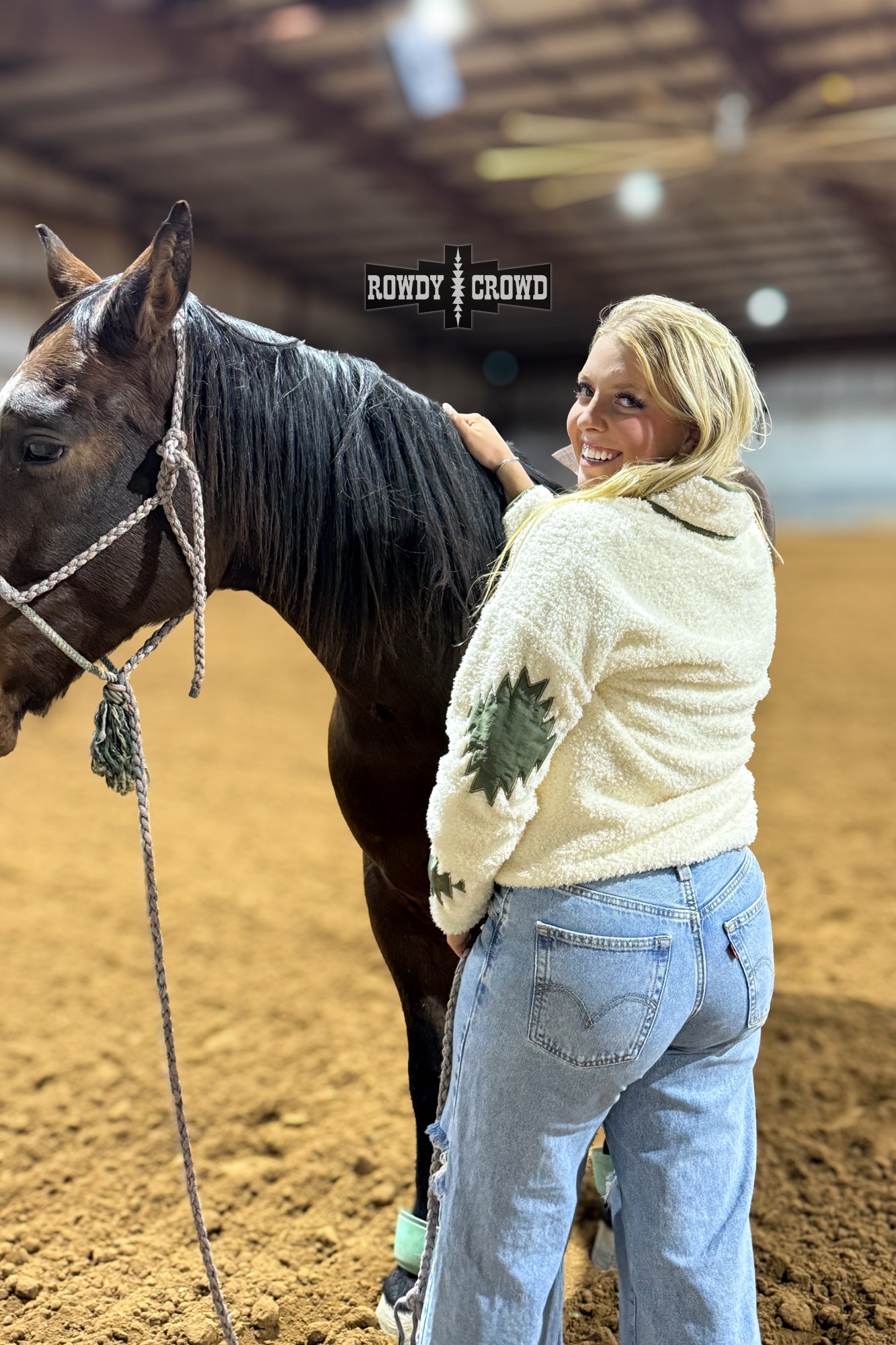 Huckleberry Pullover Pullover Rowdy Crowd Clothing