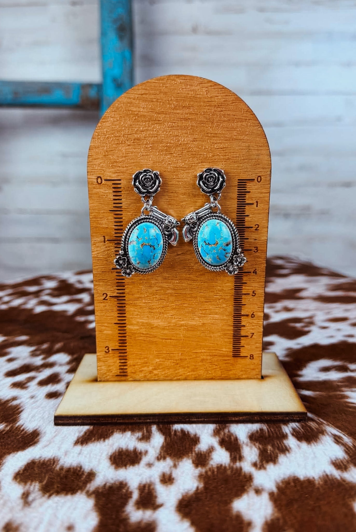 Rose Stone Stud Earring Earrings Blue Tortoise