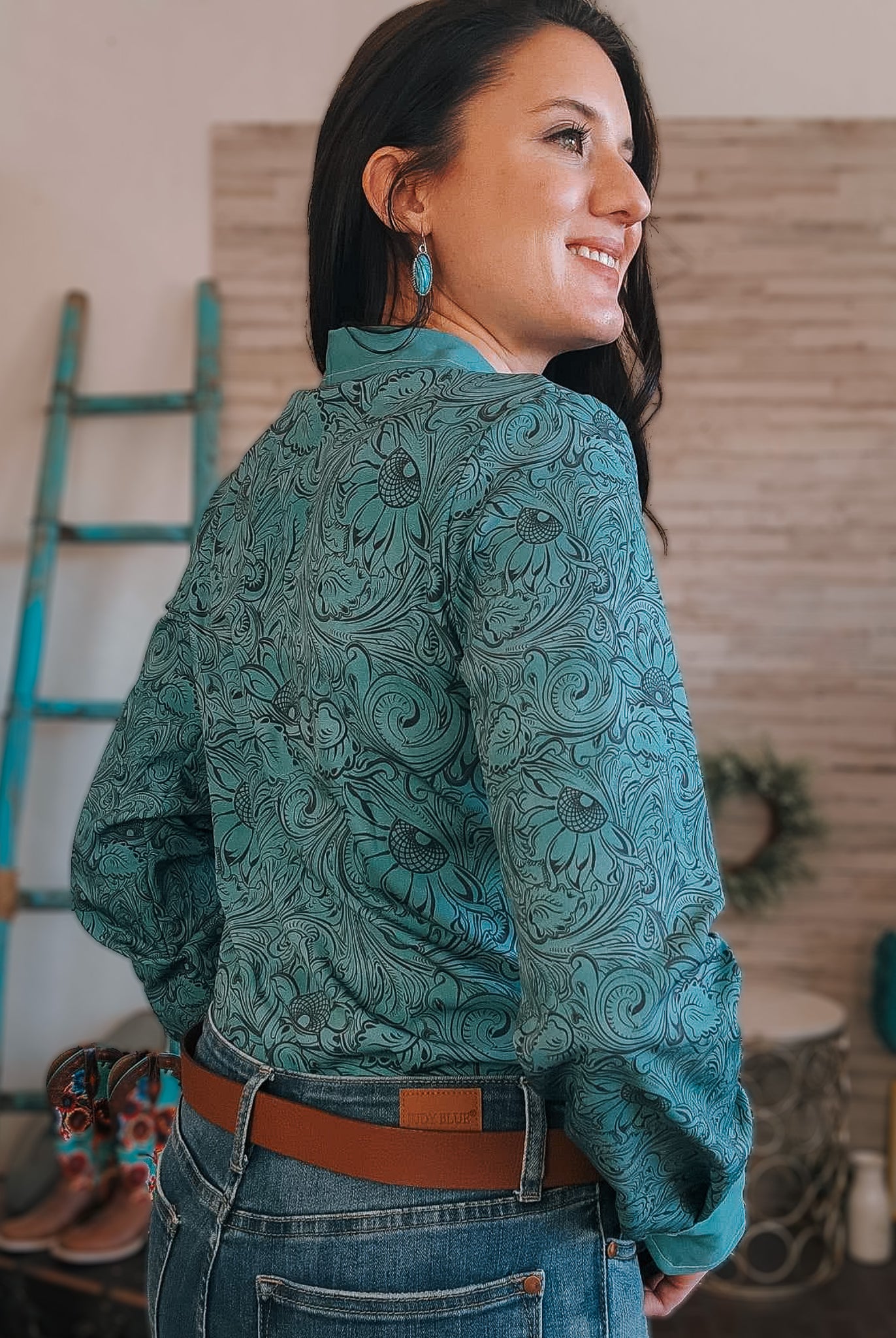 Teal Floral Long Sleeve Button Down YC Long Sleeve Button Down The Cinchy Cowgirl (YC)