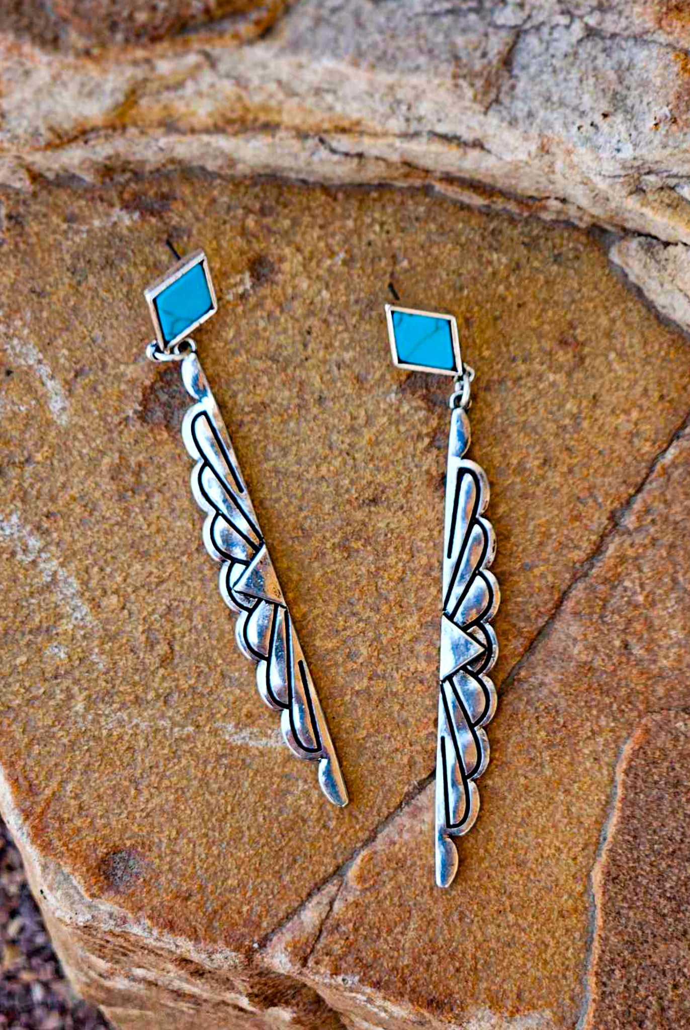 Western Fan Shape Concho Stud Earrings Earrings Blue Tortoise