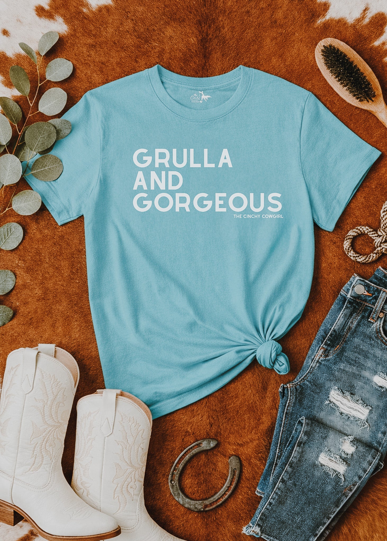 Grulla & Gorgeous Short Sleeve Tee Graphic Tee The Cinchy Cowgirl - Print