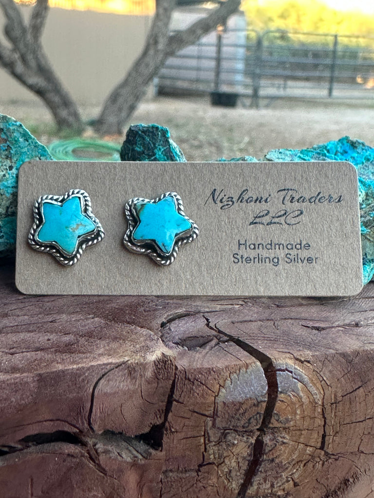 Sizzling Handmade Star Sterling Silver & Kingman Turquoise Post Earrings Jewelry & Watches:Ethnic, Regional & Tribal:Native American:Earrings Nizhoni Traders LLC   