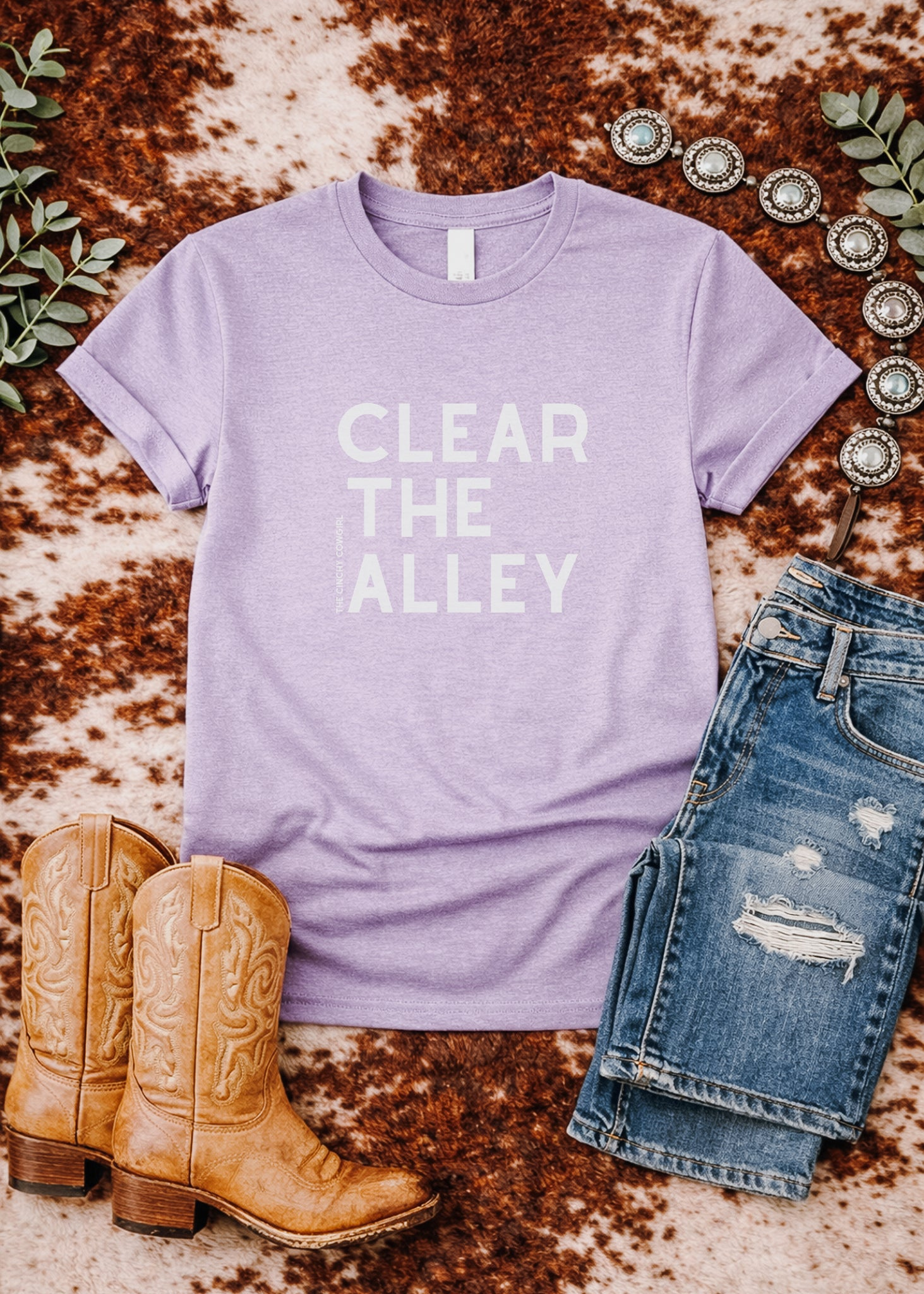 Clear The Alley Short Sleeve Tee Graphic Tee The Cinchy Cowgirl - Print