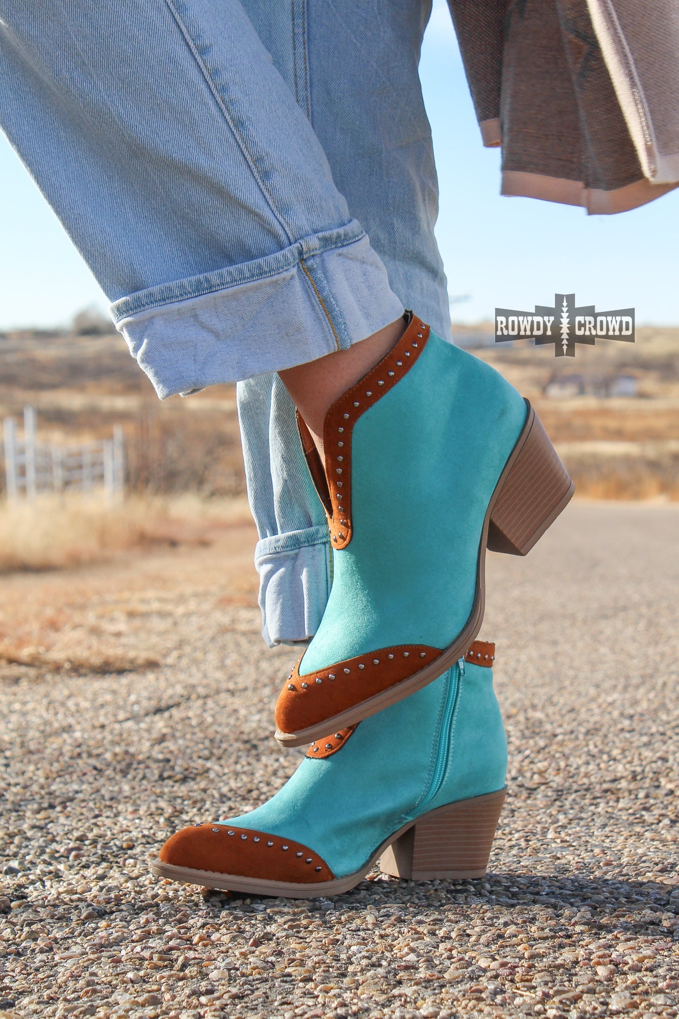 Teal If I Can't Wear My Boots Tank Top – The Cinchy Cowgirl