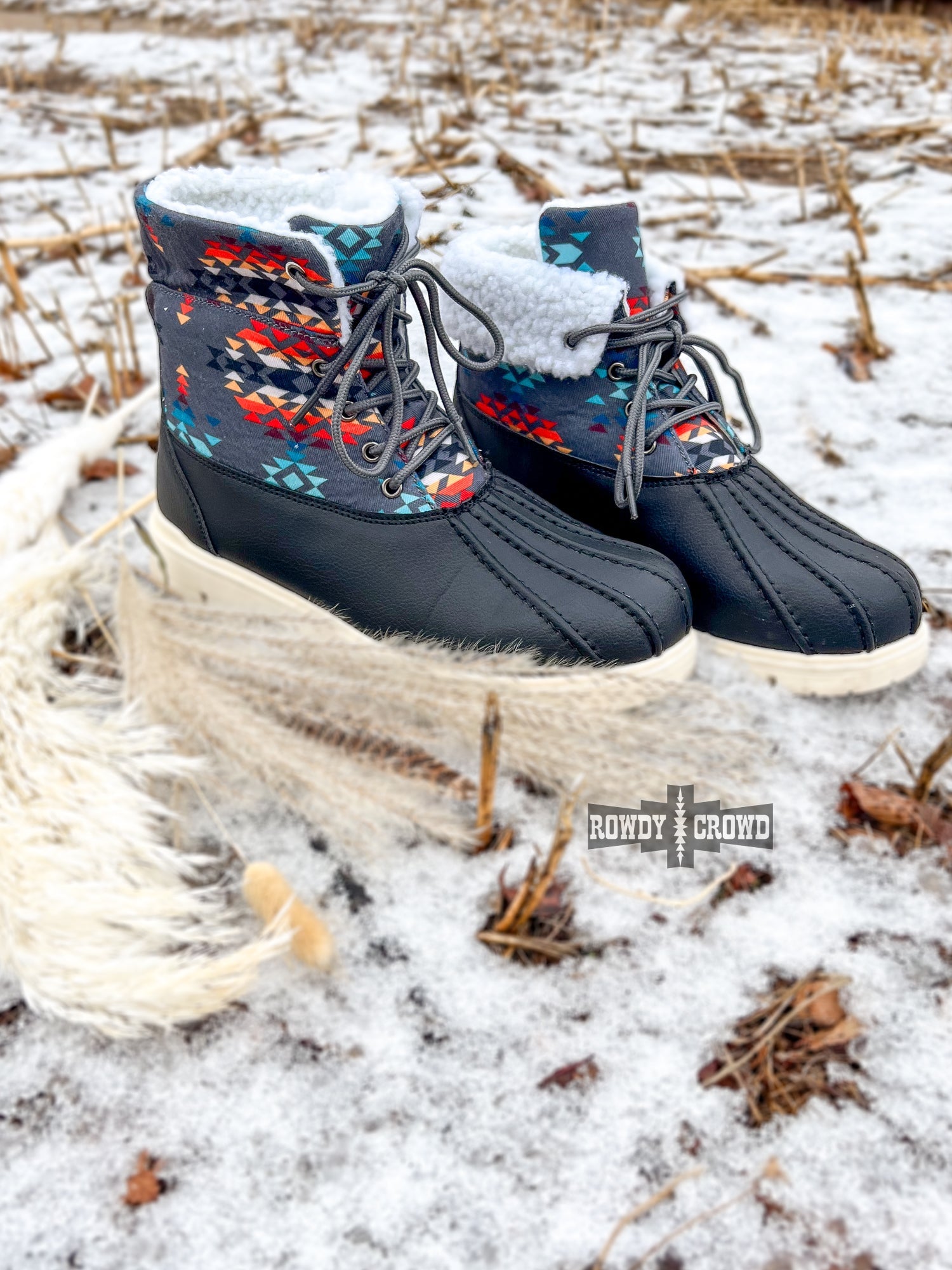 Down Canyon Duck Boots Boots Rowdy Crowd Clothing