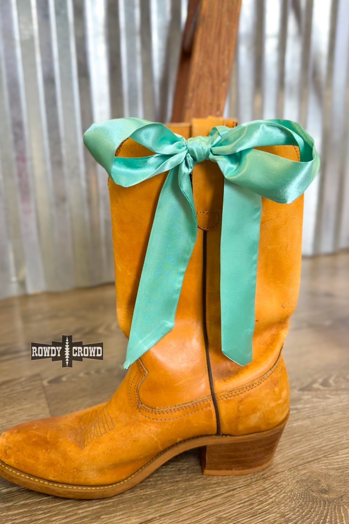 West Texas Twillies scarf Rowdy Crowd Clothing MINT