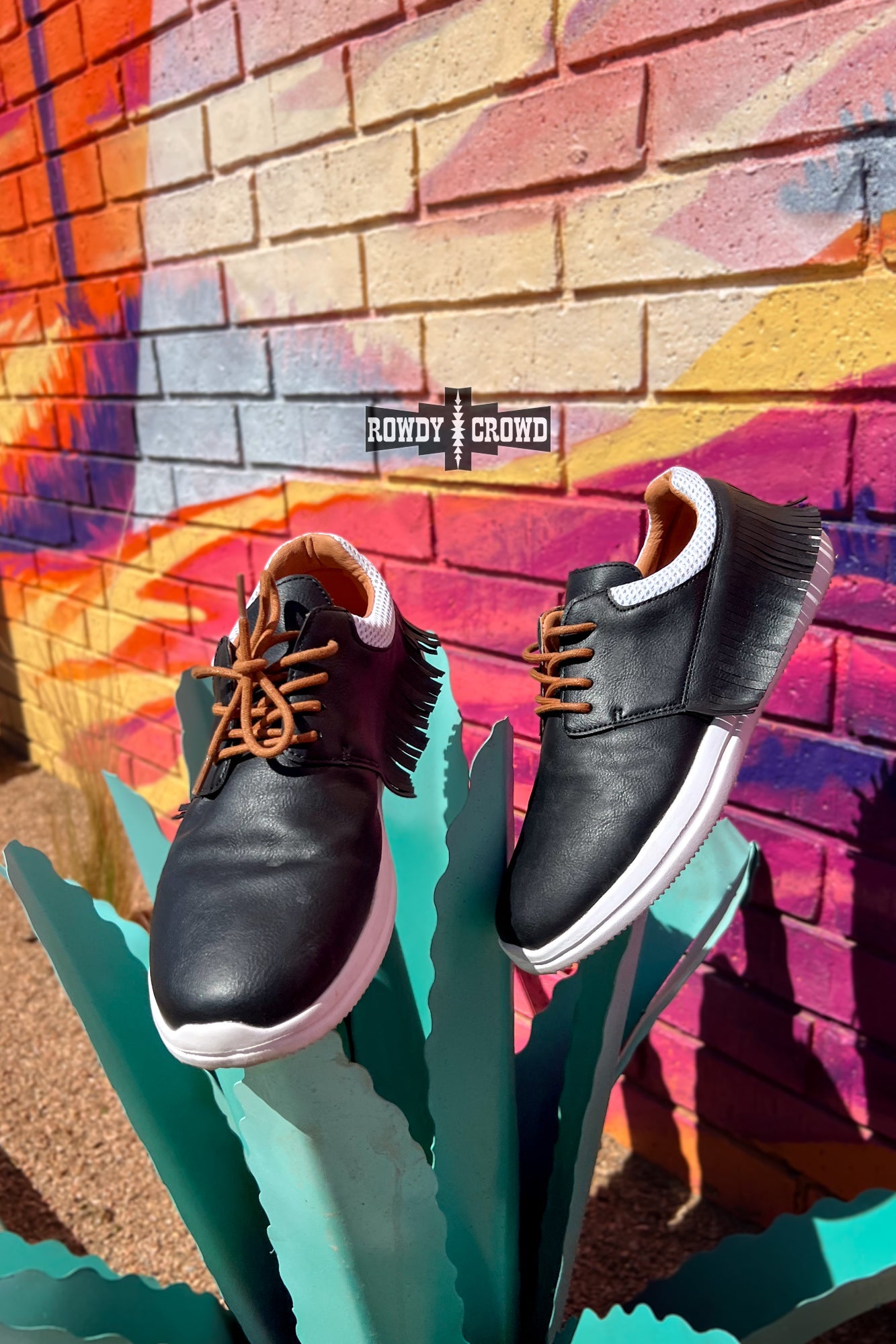 Stoney Creek Sneakers Sneakers Rowdy Crowd Clothing