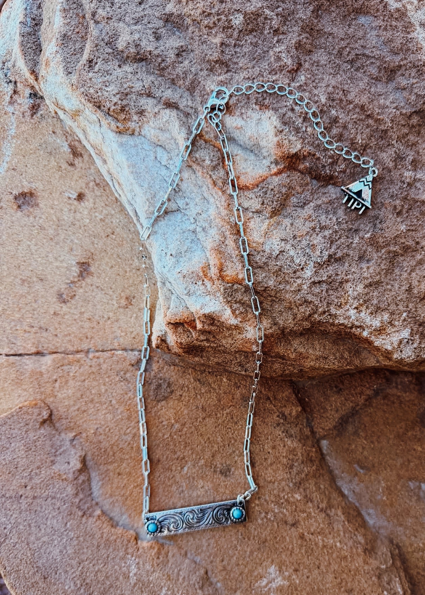 Etched Stone Bar Necklace Necklace Blue Tortoise