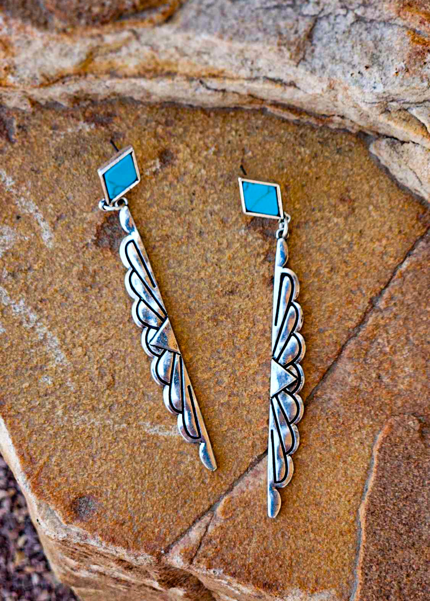 Western Fan Shape Concho Stud Earrings Earrings Blue Tortoise